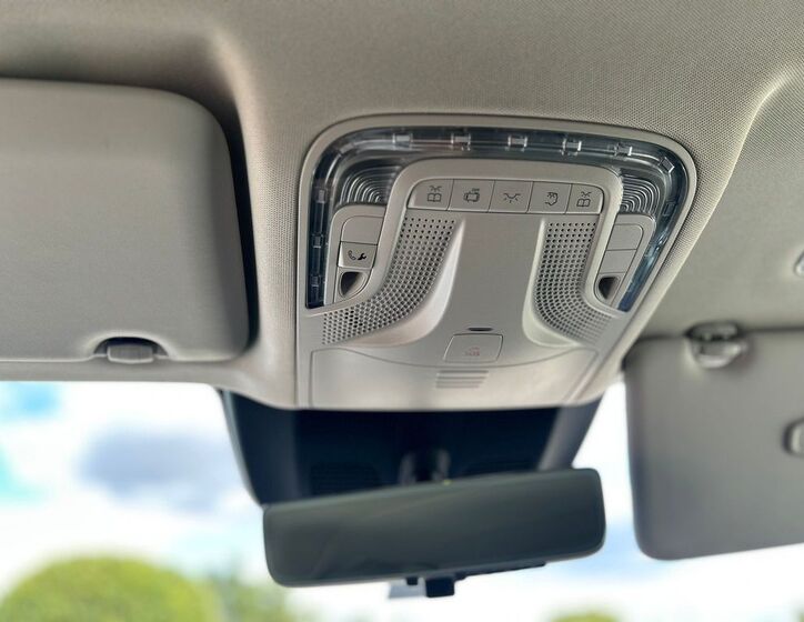 Mercedes-Benz Vito 21