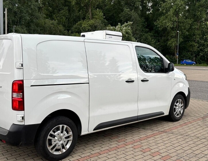 Peugeot Expert 6