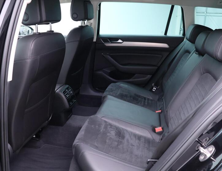 Volkswagen Passat 14