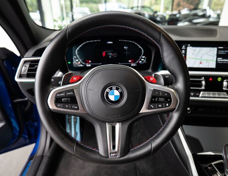 BMW M4 6