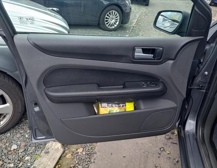 Ford Focus 15