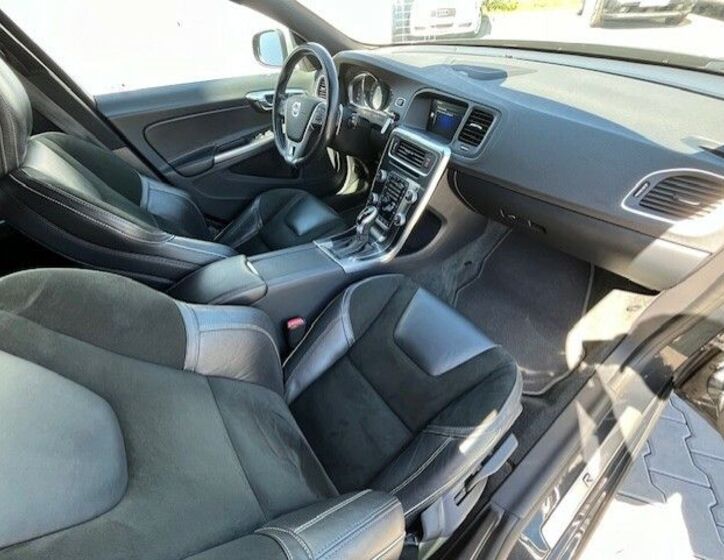 Volvo V60 18