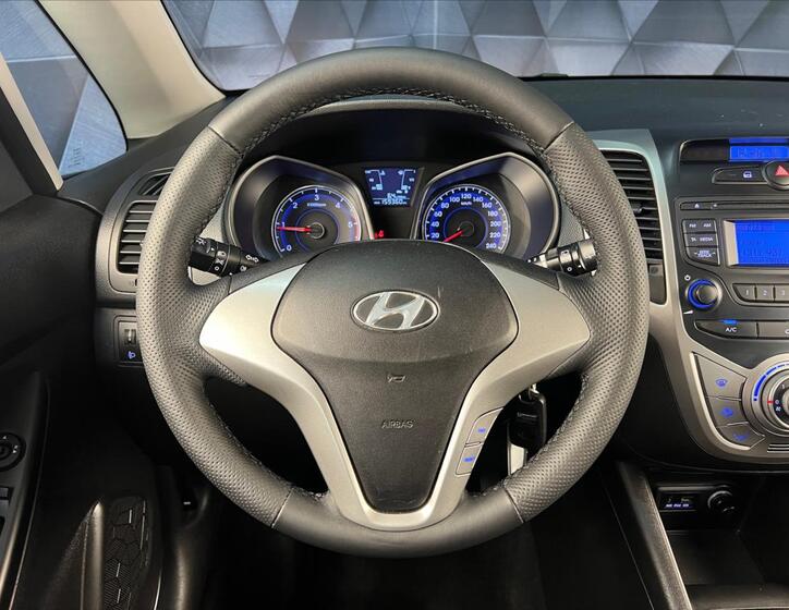 Hyundai ix20 13