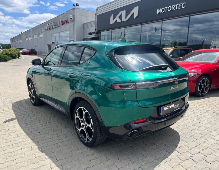 Alfa Romeo Tonale 4