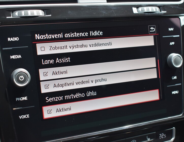 Volkswagen Golf 37
