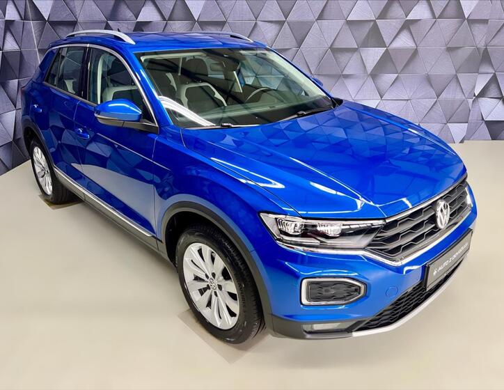 Volkswagen T-Roc 4