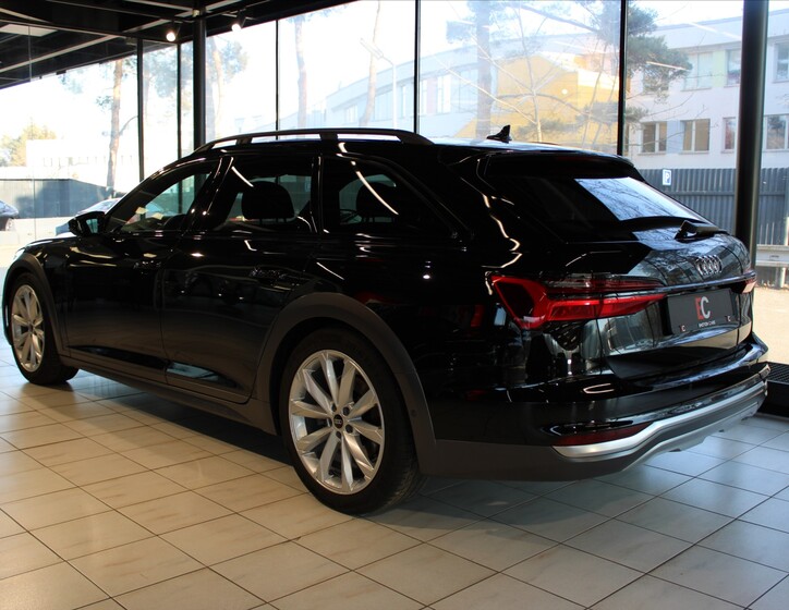 Audi A6 Allroad 4