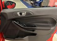 Ford Fiesta 13