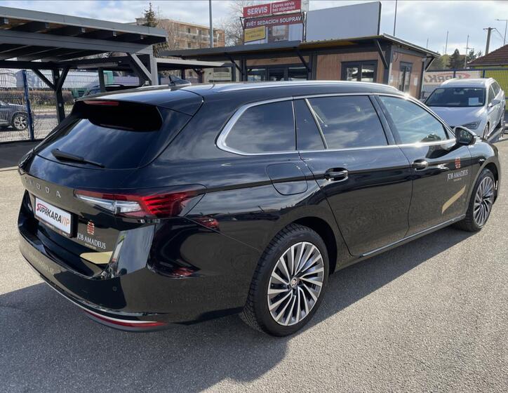 Škoda Superb 5