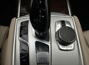 BMW Řada 7 39