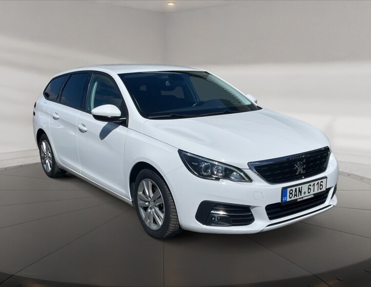 Peugeot 308 1