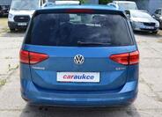 Volkswagen Touran 5