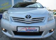 Toyota Verso 3