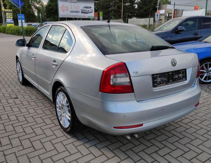 Škoda Octavia 2