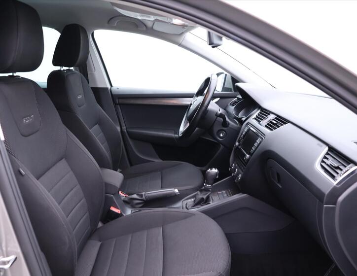 Škoda Octavia 13