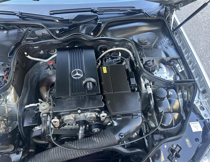 Mercedes-Benz Třídy E 64
