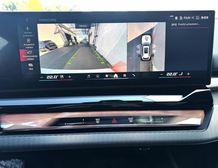 BMW i5 11