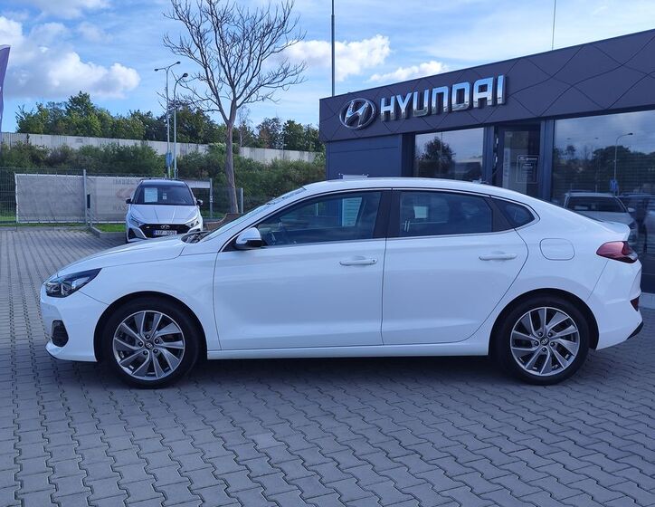 Hyundai i30 8
