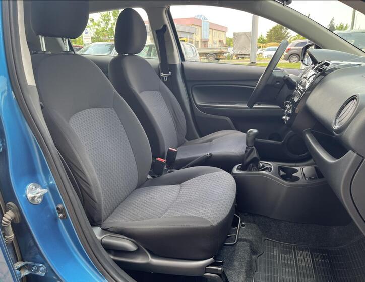 Mitsubishi Space Star 14