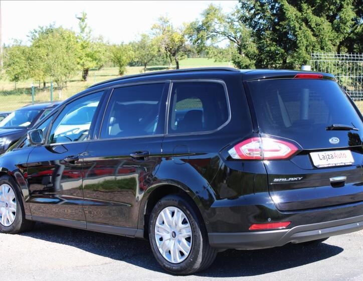 Ford Galaxy 8