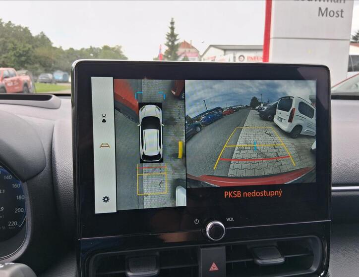 Toyota Yaris Cross 14