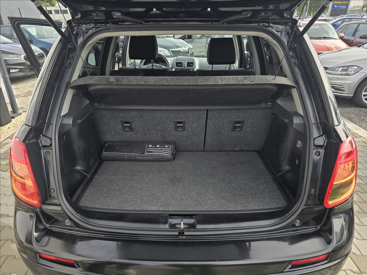 Suzuki SX4