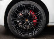 Porsche Macan 19