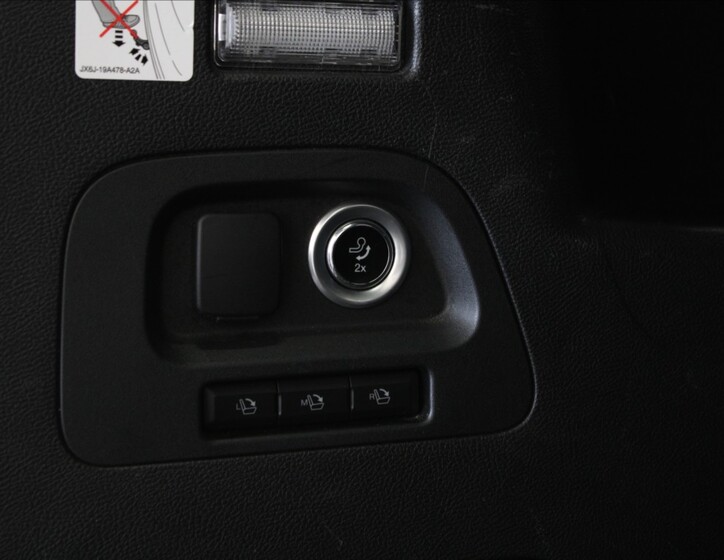 Ford S-MAX 28