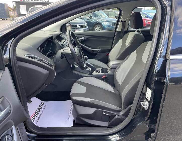 Ford Focus 18