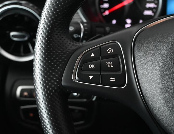 Mercedes-Benz Třídy V 17