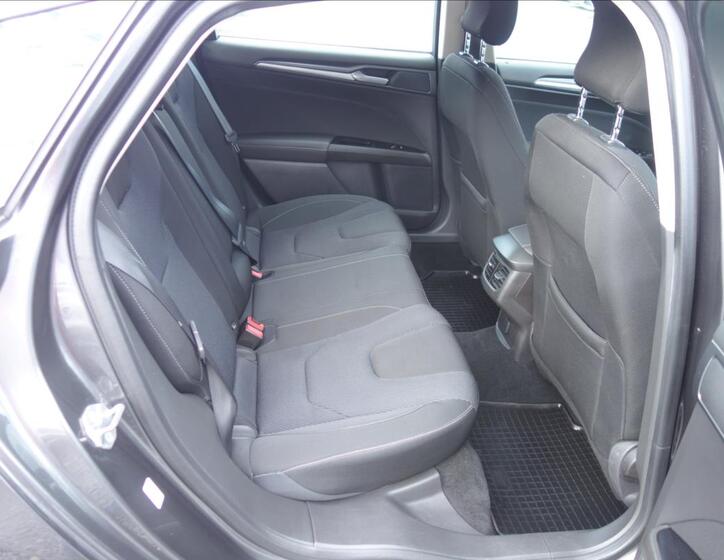 Ford Mondeo 13