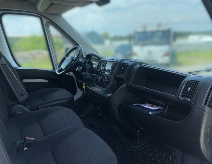 Peugeot Boxer 9