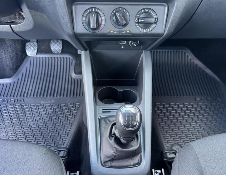 Škoda Fabia 36