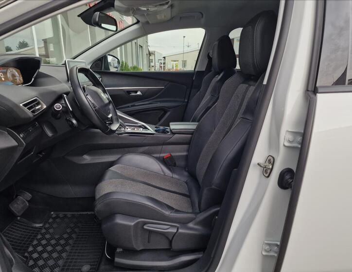Peugeot 5008 19