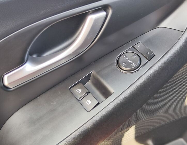 Hyundai i30 23