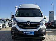 Renault Trafic 8