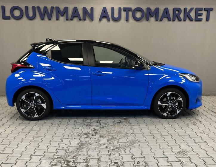 Toyota Yaris 17