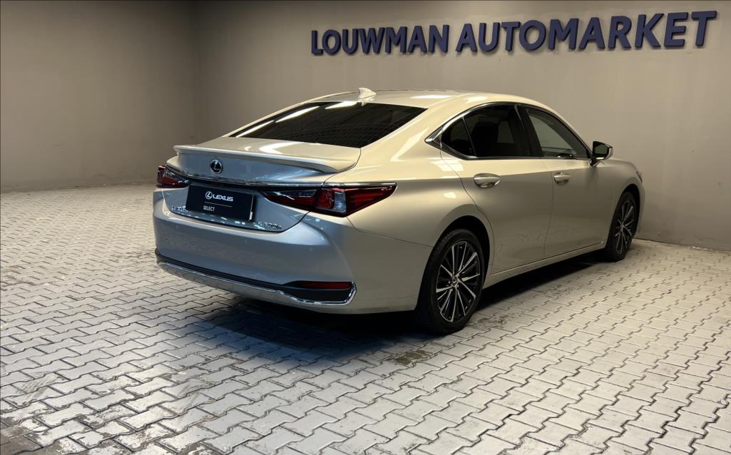 Lexus ES 300