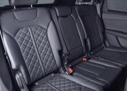 Audi Q7 9