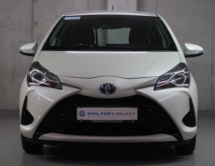 Toyota Yaris 2