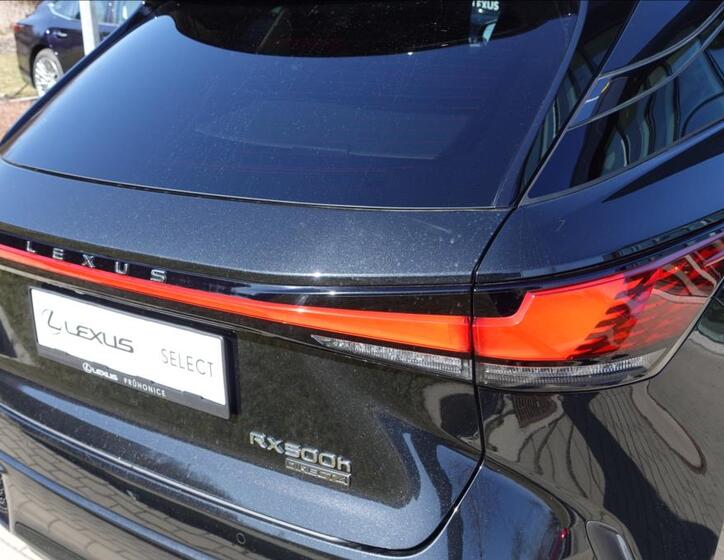Lexus RX 500h 41