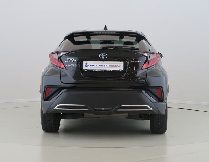 Toyota C-HR 6