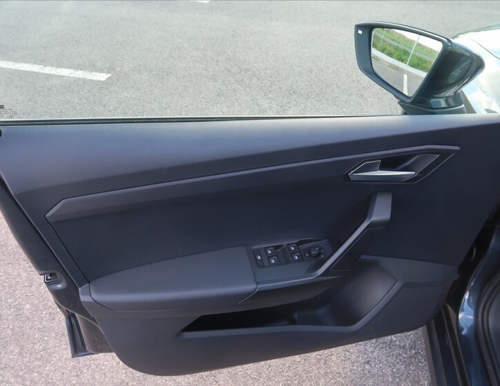 Seat Arona 16