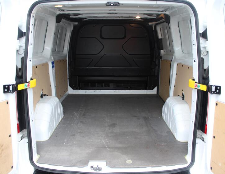 Ford Transit Custom 11