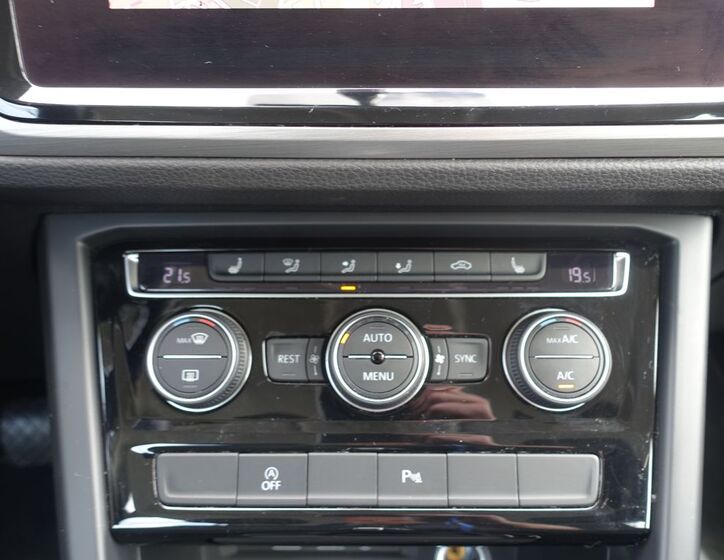 Volkswagen Touran 16