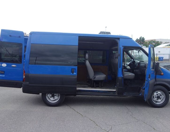 Ford Transit 14
