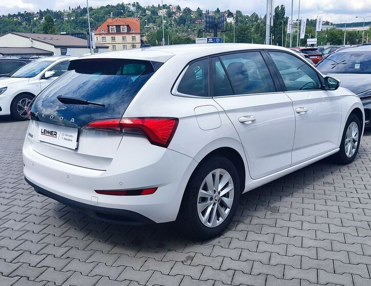 Škoda Scala 5