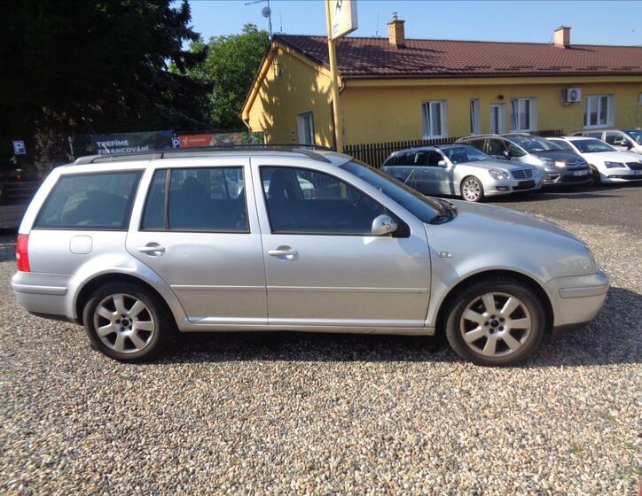 Volkswagen Golf 8