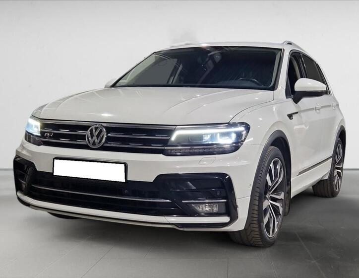 Volkswagen Tiguan 1