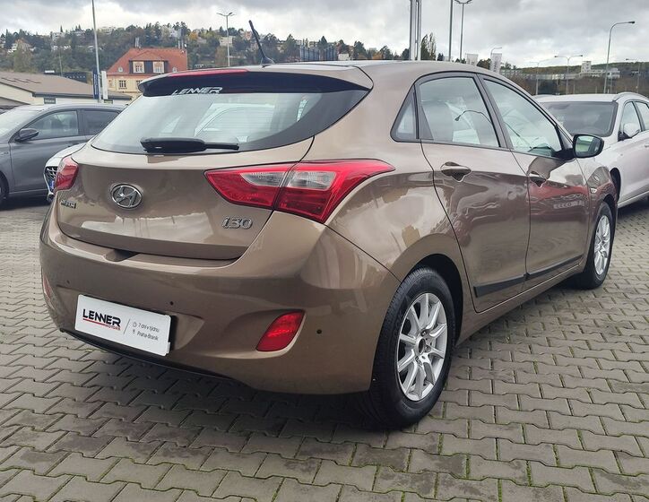 Hyundai i30 5